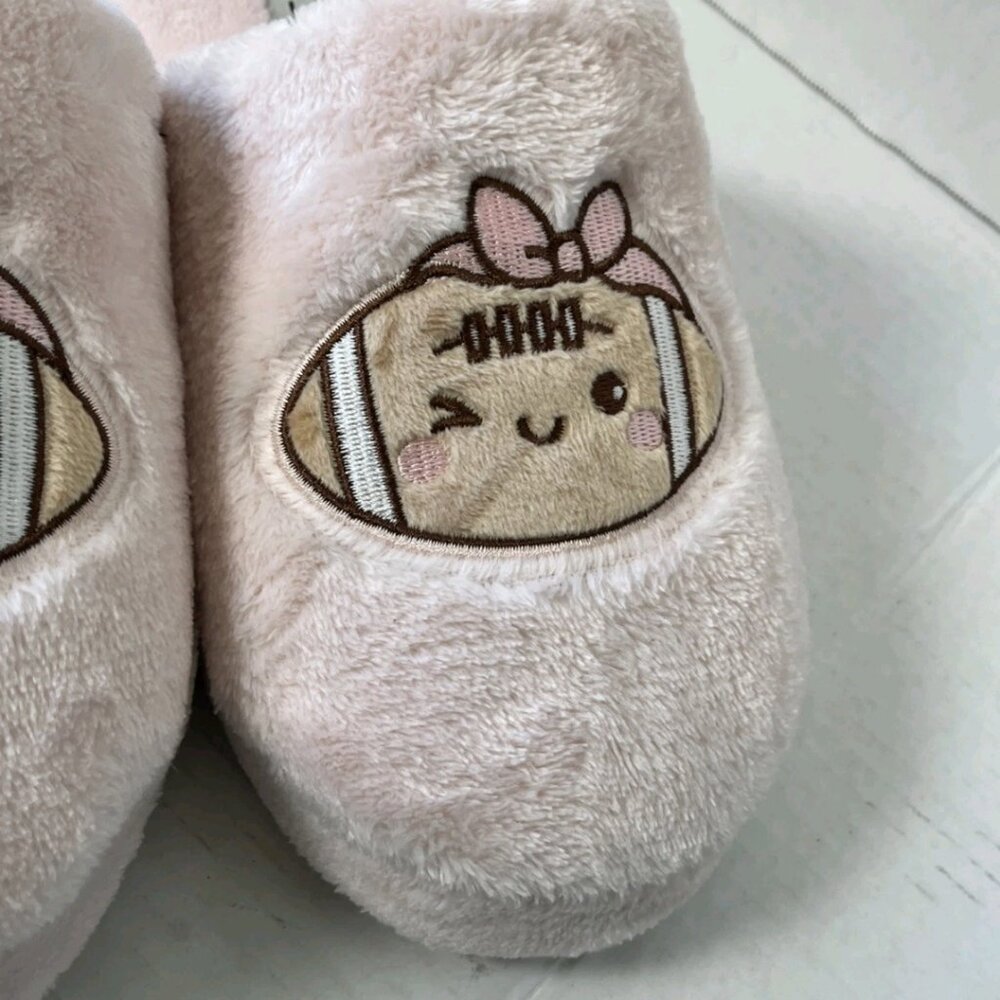 Dakota Pink Plush Slippers Womens Size 7-8 Cozy Fleece Slip On NEW - Picture 3 of 11